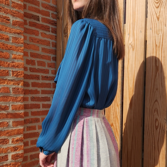 VTG Torqoiuse Blouse - Picture 2 of 3